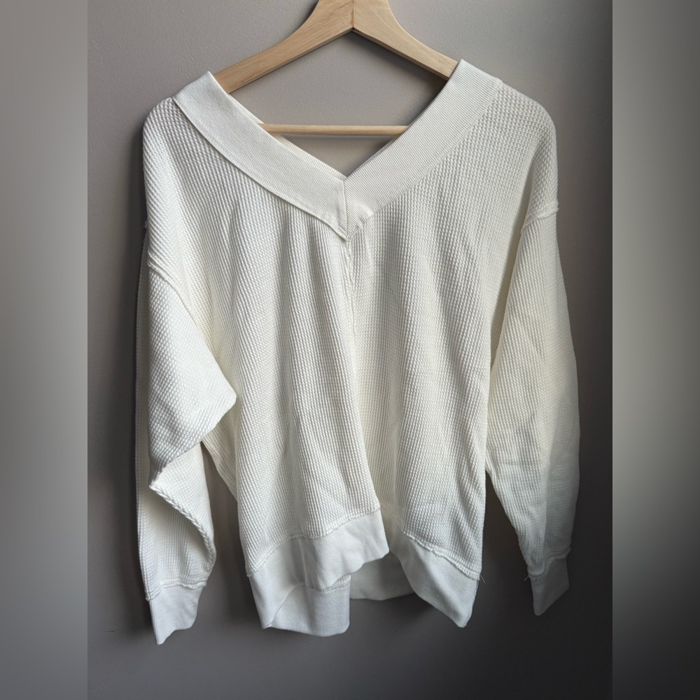 Hippie Rose White V-Neck Waffle Knit Sweater